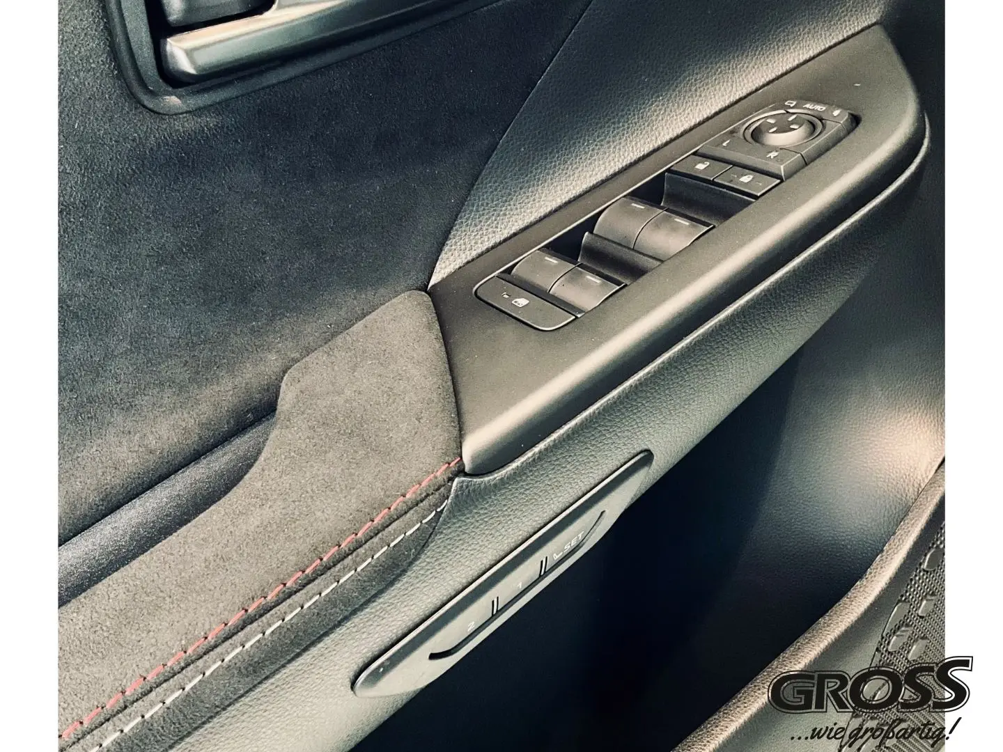 C-HR AWD Hybrid GR Sport Premiere 4x4 JBL 13 JAH