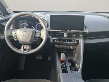 C-HR Plug-In Hybrid  GR Sport Premiere !!