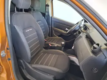DACIA DUSTER 1.5 Blue dCi 115CP Prestige 4WD