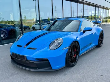 911 992 GT3 SCHALE MATRIX LIFT BOSE RKAM APROVED