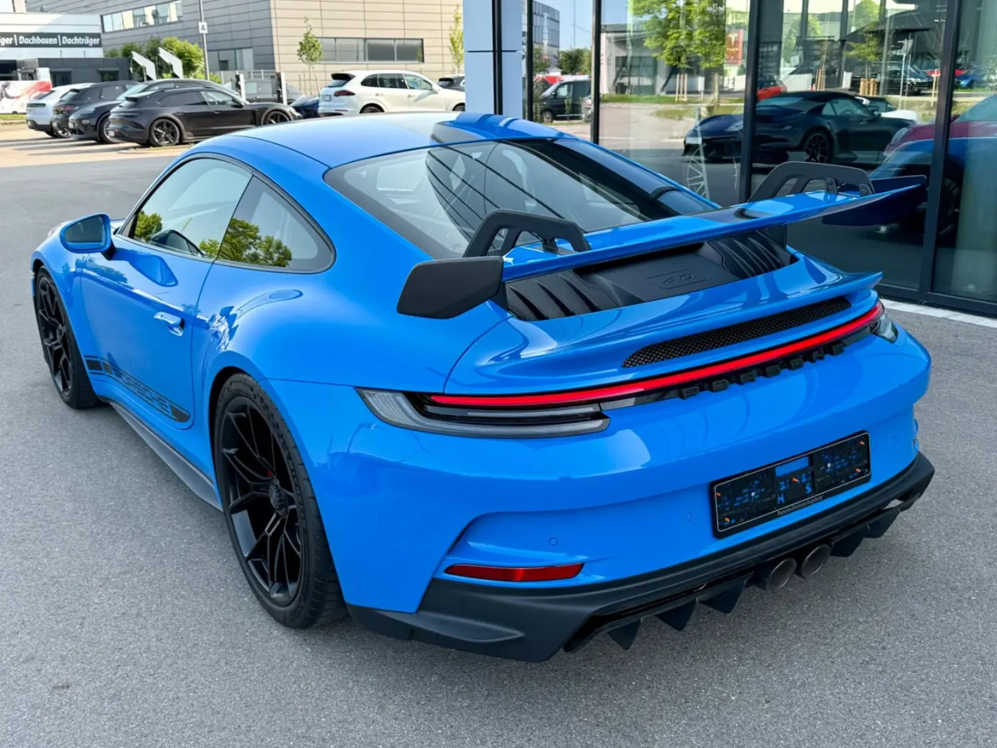 911 992 GT3 SCHALE MATRIX LIFT BOSE RKAM APROVED