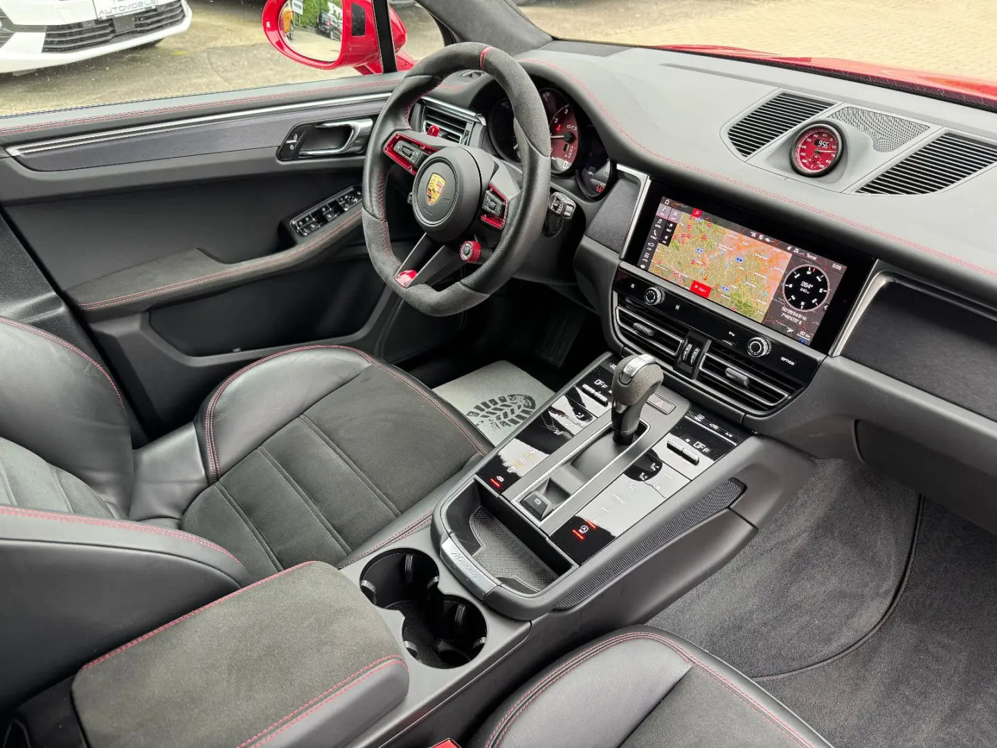 Macan GTS  APPROVED CHRONO DEUTSCHES-FRZG