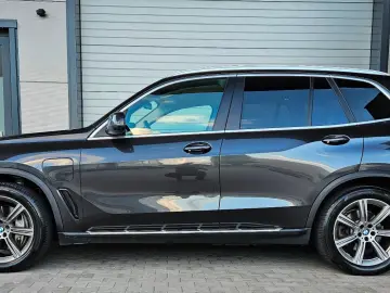 X5 xDrive45e M Sportlenkrad 1Hand 20 Zoll