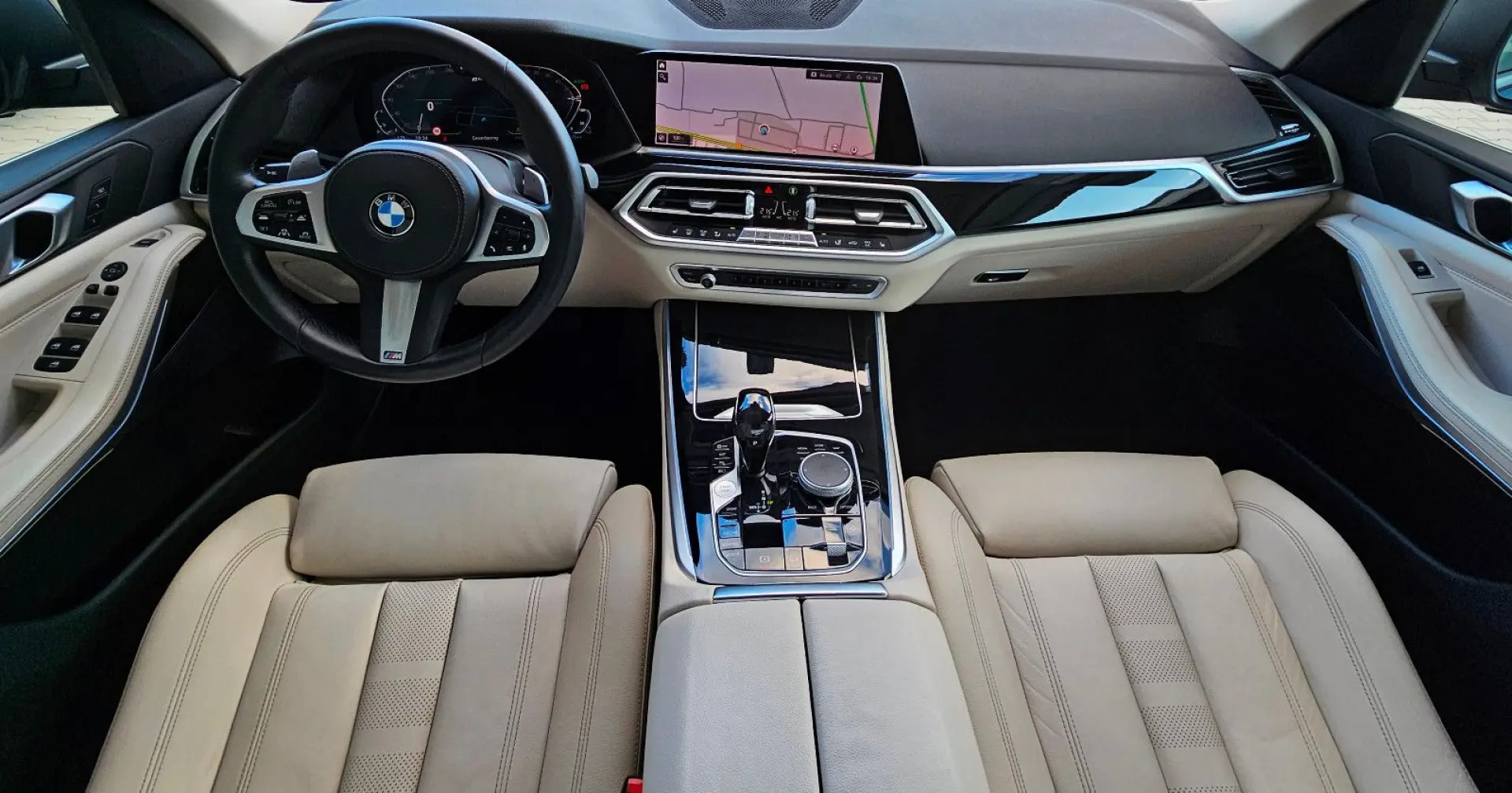 X5 xDrive45e M Sportlenkrad 1Hand 20 Zoll