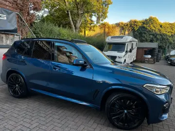 X5 xDr45 e M Sport B&W AHK Pano Sitzkl Massage