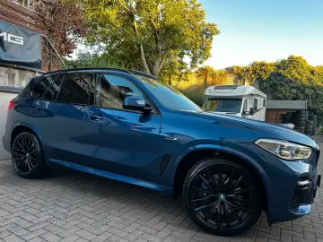 X5 xDr45 e M Sport B&W AHK Pano Sitzkl Massage