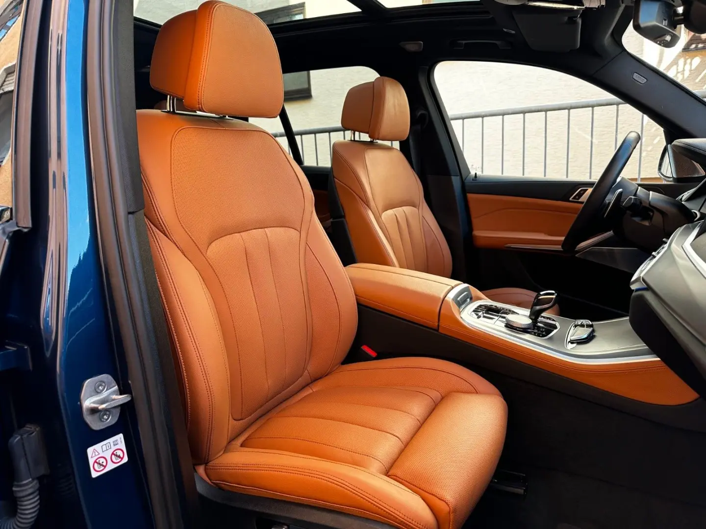 X5 xDr45 e M Sport B&W AHK Pano Sitzkl Massage