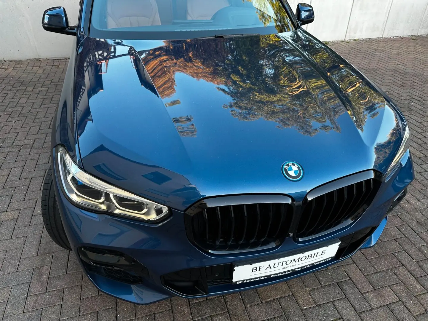 X5 xDr45 e M Sport B&W AHK Pano Sitzkl Massage