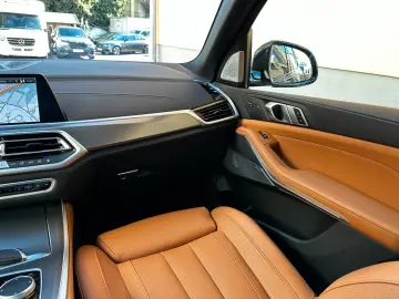 X5 xDr45 e M Sport B&W AHK Pano Sitzkl Massage