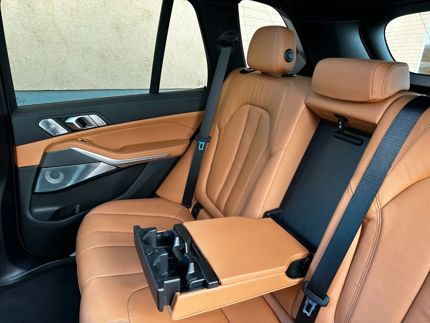 X5 xDr45 e M Sport B&W AHK Pano Sitzkl Massage