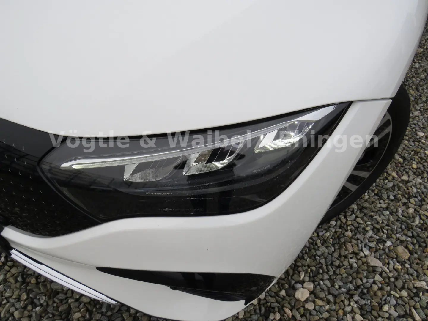 EQE 300 PANO HEAD-UP HA-LENKUNG BEH.FRONTSCHEIBE