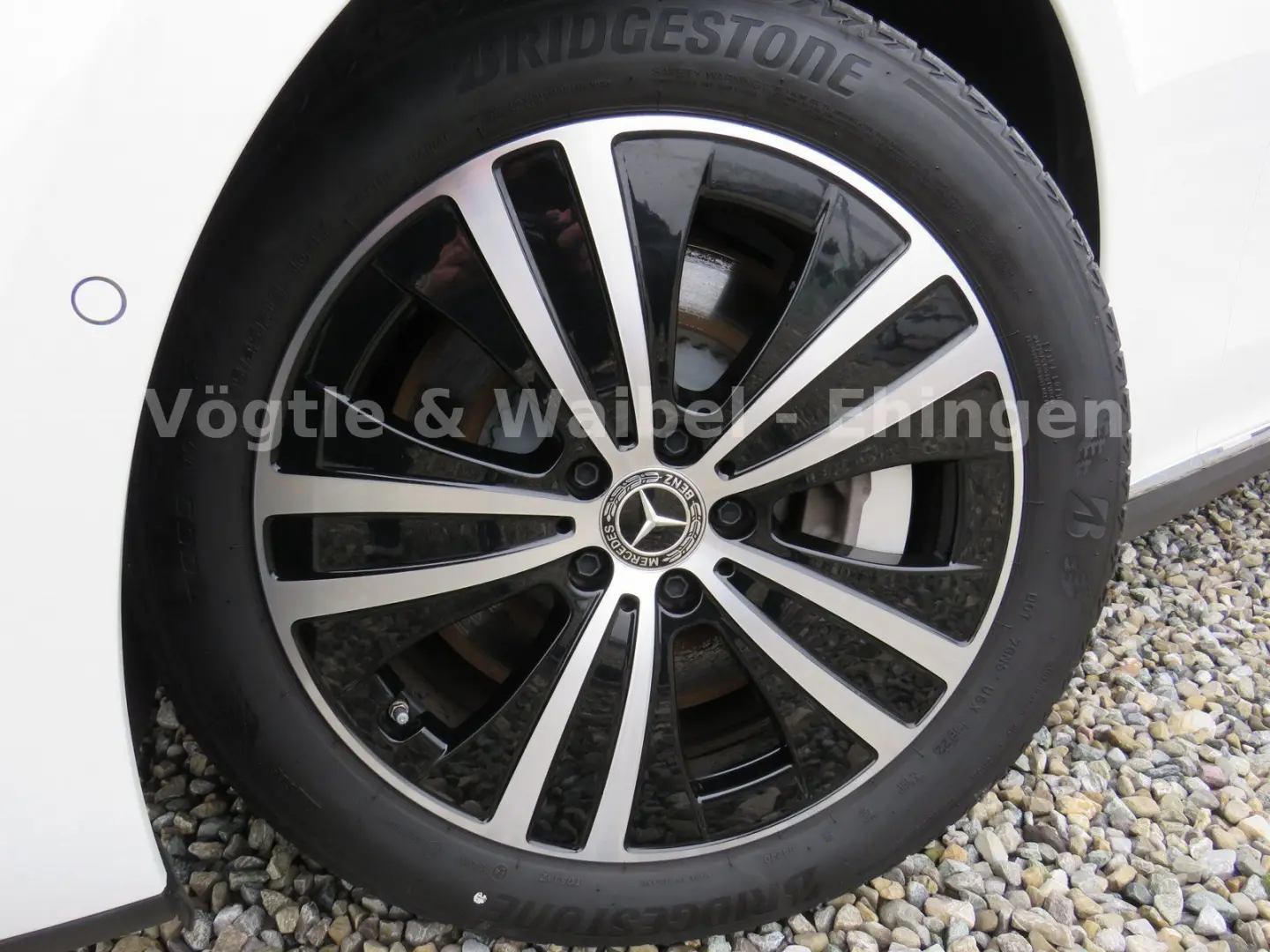 EQE 300 PANO HEAD-UP HA-LENKUNG BEH.FRONTSCHEIBE