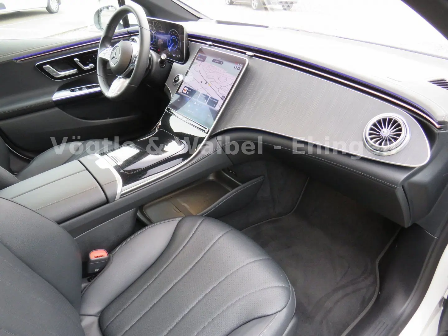 EQE 300 PANO HEAD-UP HA-LENKUNG BEH.FRONTSCHEIBE