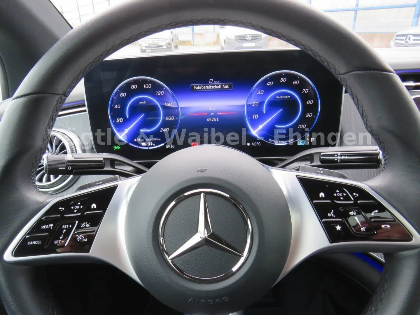 EQE 300 PANO HEAD-UP HA-LENKUNG BEH.FRONTSCHEIBE