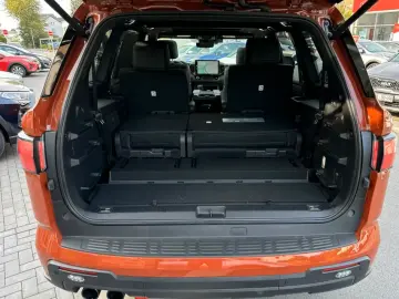 Toyota Sequoia TRD Pro 4WD i-FORCE MAX