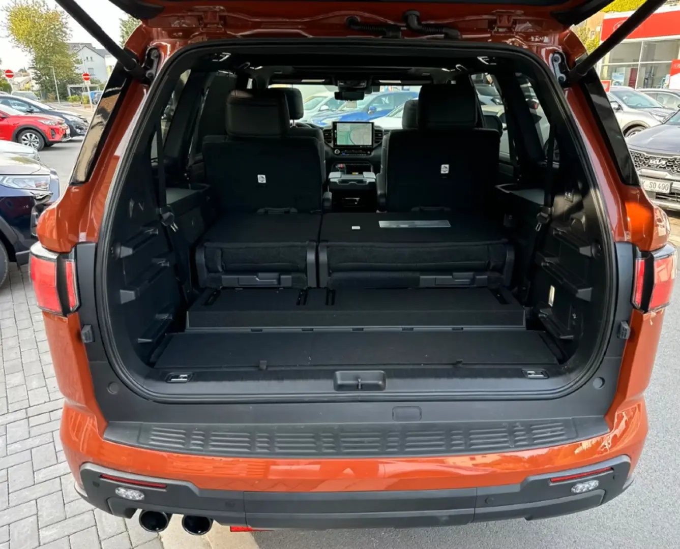 Toyota Sequoia TRD Pro 4WD i-FORCE MAX