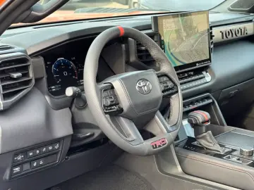 Toyota Sequoia TRD Pro 4WD i-FORCE MAX