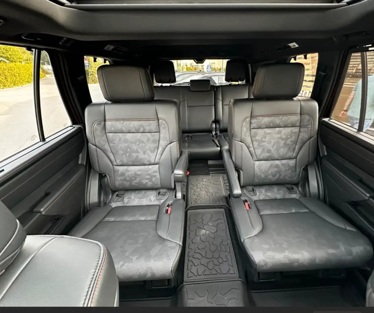 Toyota Sequoia TRD Pro 4WD i-FORCE MAX