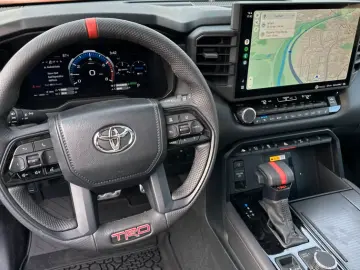 Toyota Sequoia TRD Pro 4WD i-FORCE MAX