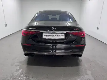 S 63 E Performance L  KERAMIK TV CARBON 4D