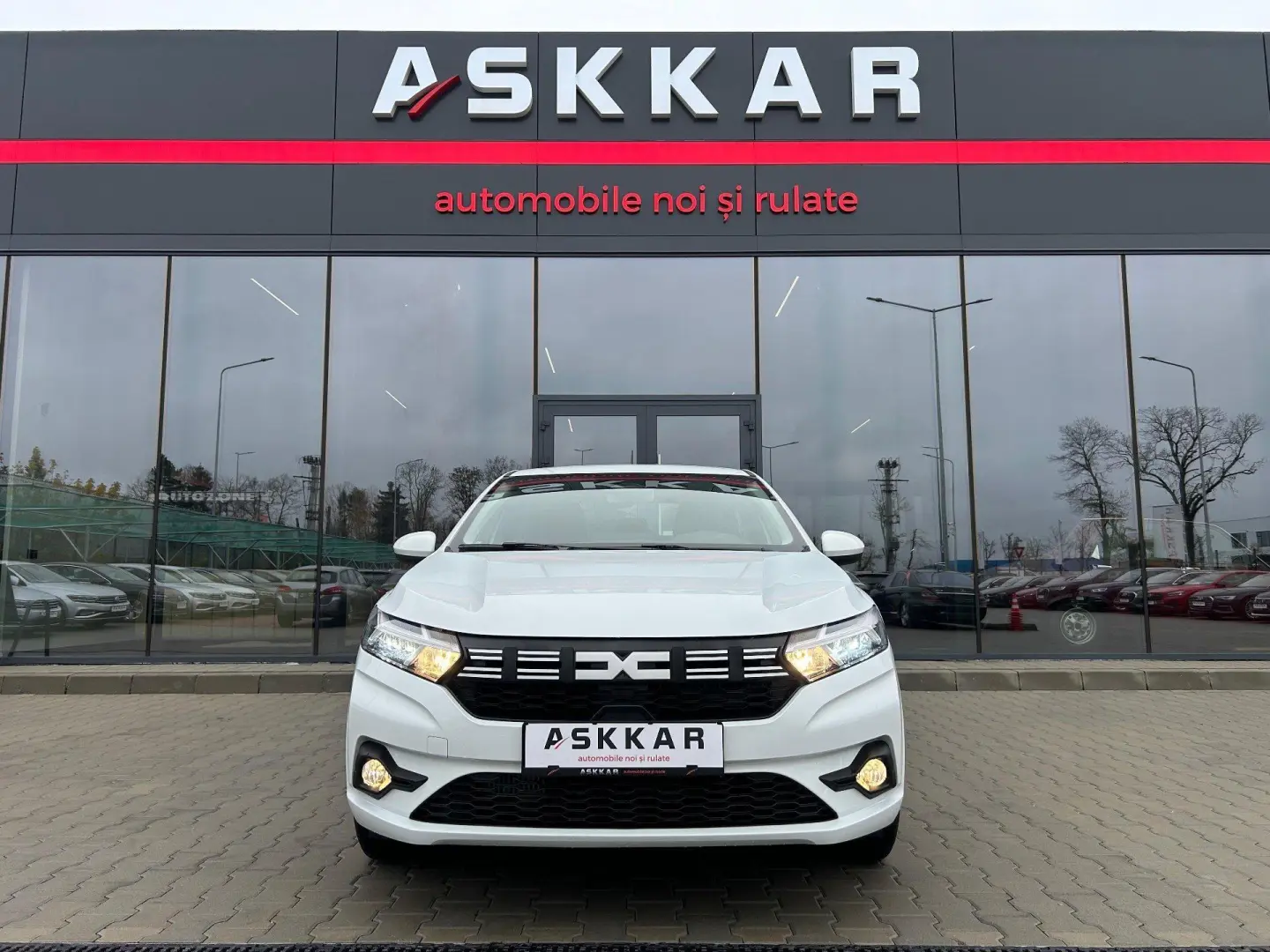 Dacia Logan ECO-G 100 MT6 Expression 2025