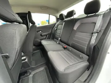 Dacia Logan ECO-G 100 MT6 Expression 2025