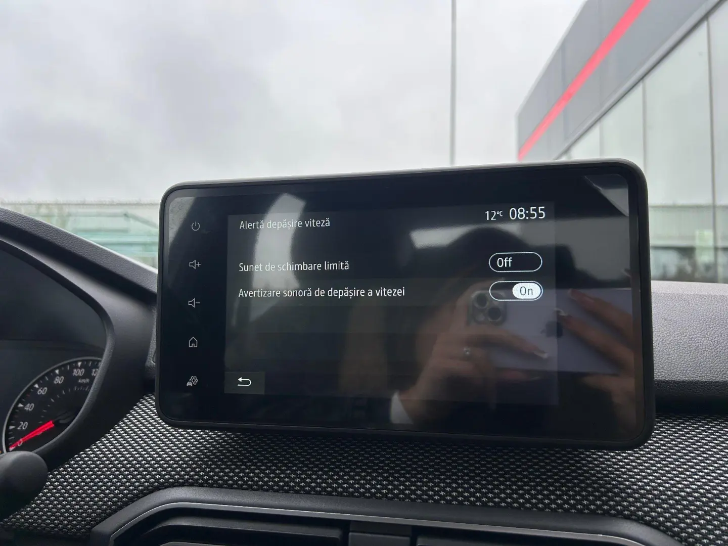 Dacia Logan ECO-G 100 MT6 Expression 2025