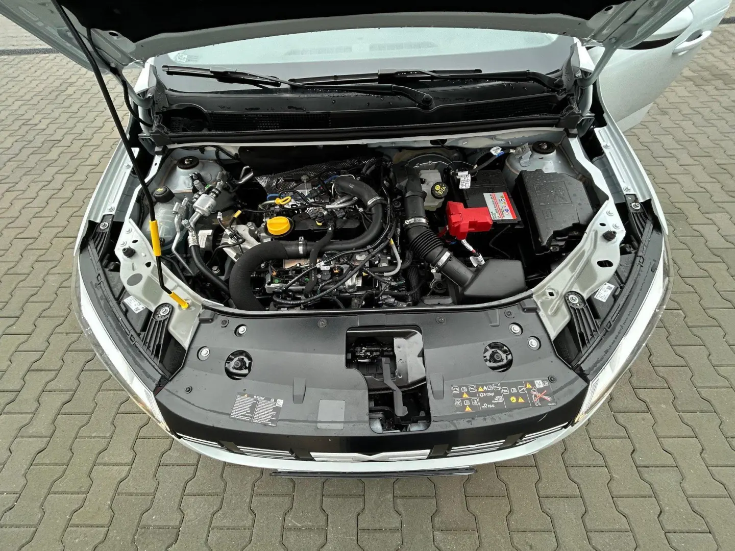 Dacia Logan ECO-G 100 MT6 Expression 2025