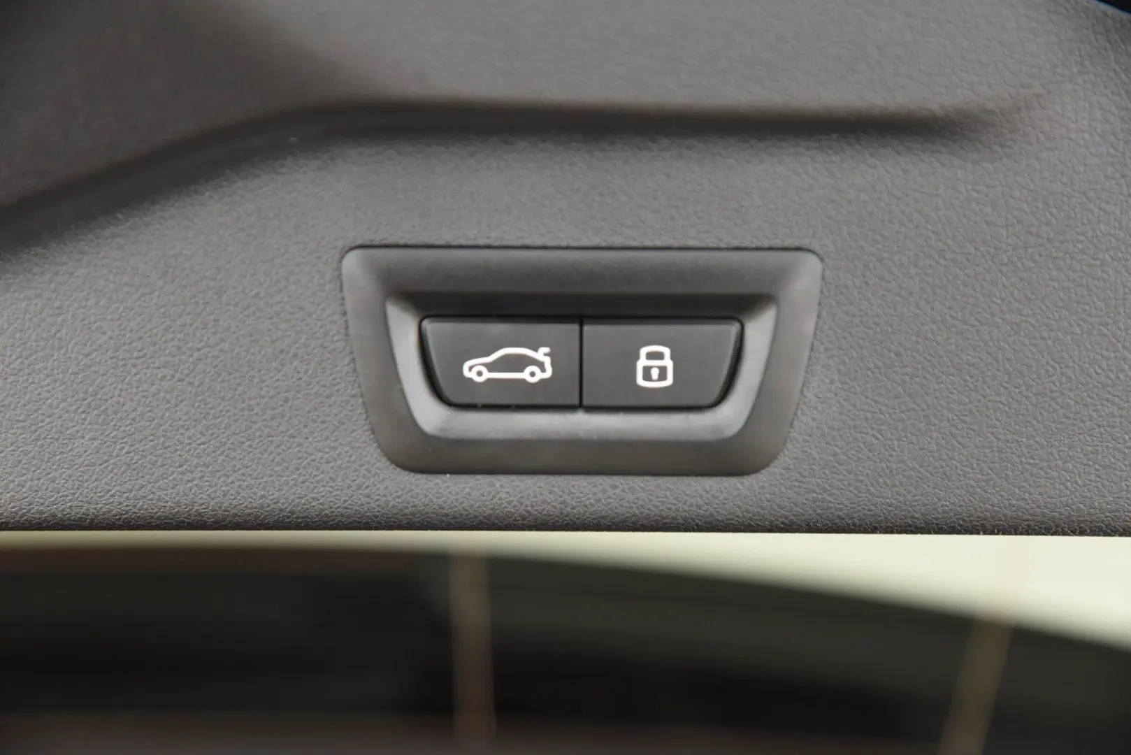 X5 xDr30d MSpPro Massage Ventil 360 IcoGlow CraftCl AmbiAir