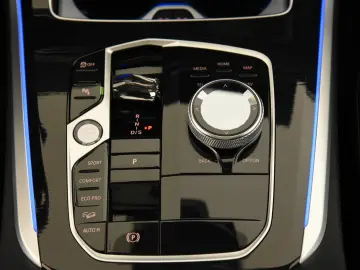 X5 xDr30d MSpPro Massage Ventil 360 IcoGlow CraftCl AmbiAir