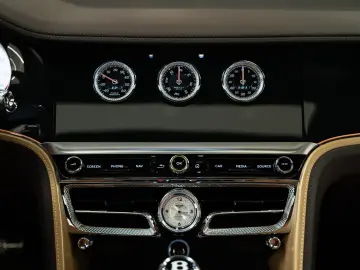 Flying Spur Mulliner W12
