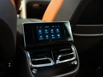 Flying Spur Mulliner W12