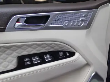 Ssangyong REXTON G4  PREMIUM 2.2E-XD I202 CP 4WD AT8