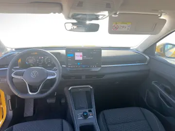 Noul T-Roc Life 1.5 eTSI DSG