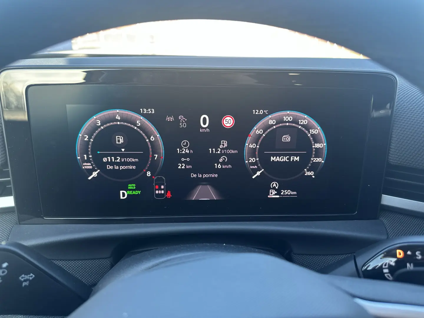 Noul T-Roc Life 1.5 eTSI DSG