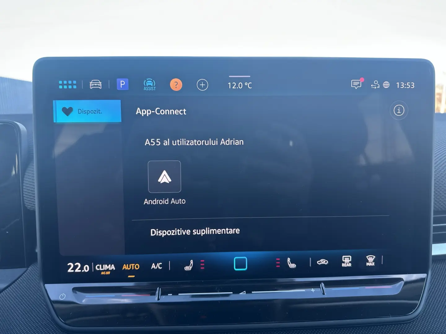 Noul T-Roc Life 1.5 eTSI DSG