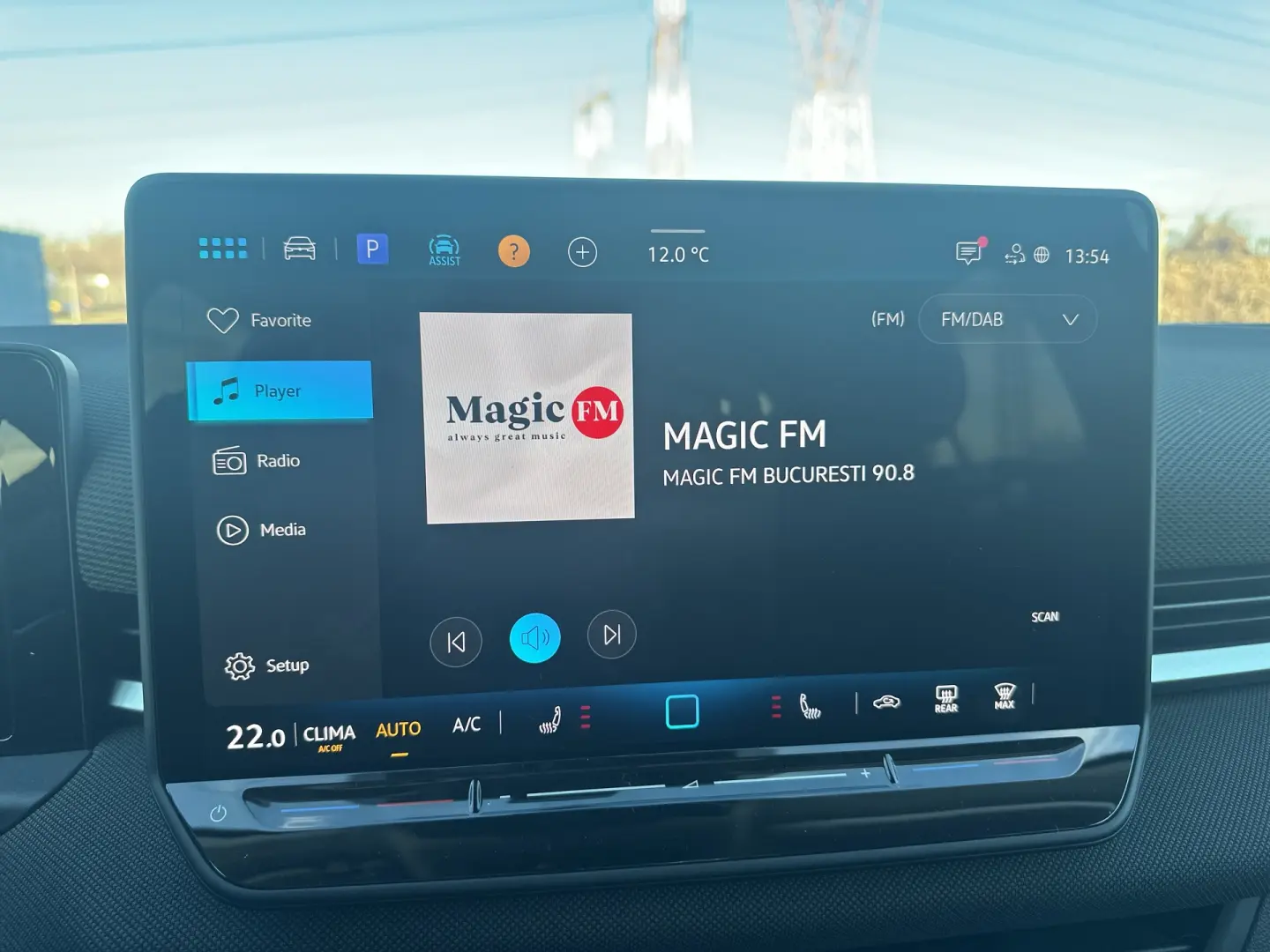 Noul T-Roc Life 1.5 eTSI DSG