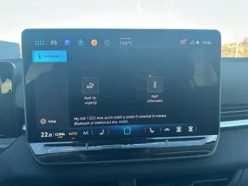 Noul T-Roc Life 1.5 eTSI DSG