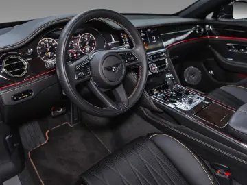 Flying Spur W12 MY22   NAIM   Rotating Display