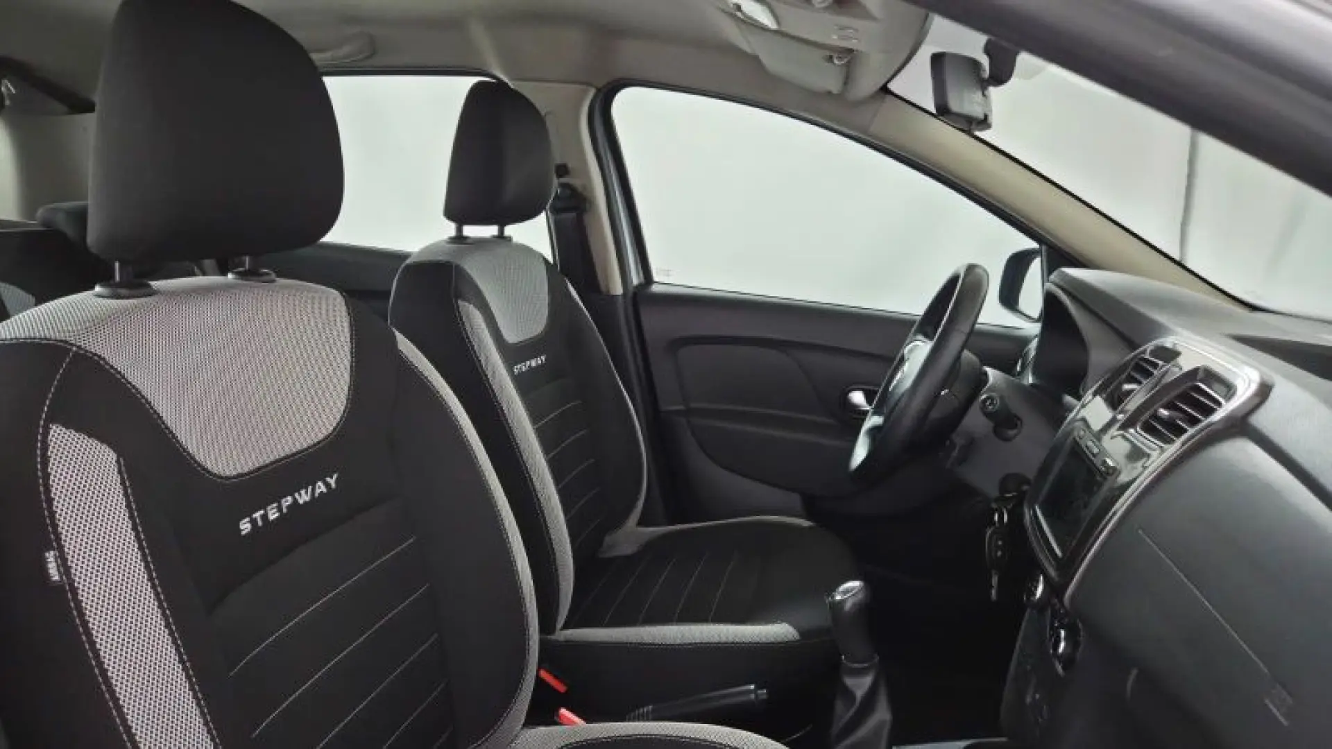 DACIA SANDERO 0.9 TCe 90CP Stepway Prestige