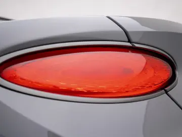 Continental GTC Speed W12  Naim