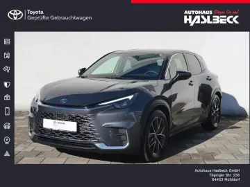 LBX AWD E-Four Emotion