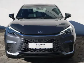 LBX AWD E-Four Emotion