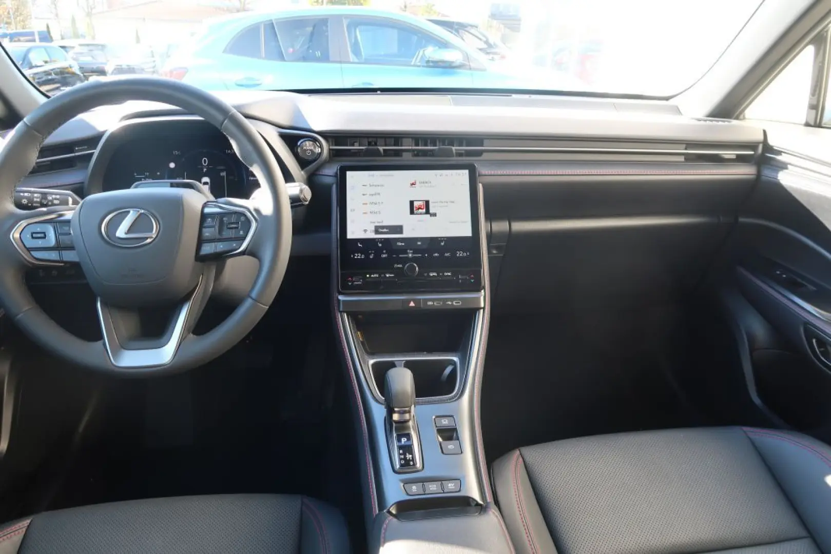 LBX AWD E-Four Emotion