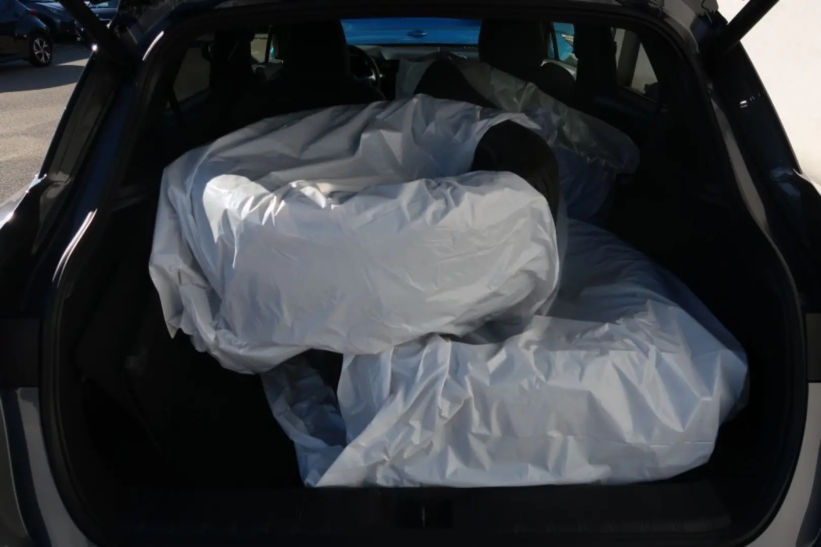 LBX AWD E-Four Emotion