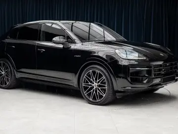 Porsche Cayenne E-Hybrid Coupe nou garantie