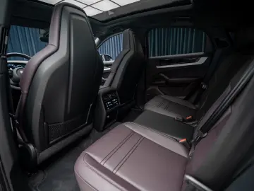 Porsche Cayenne E-Hybrid Coupe nou garantie