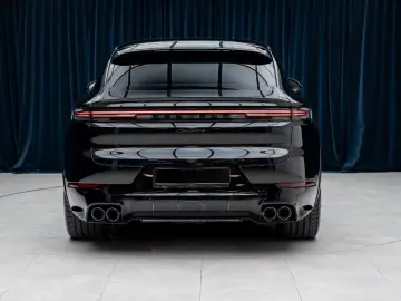 Porsche Cayenne E-Hybrid Coupe nou garantie