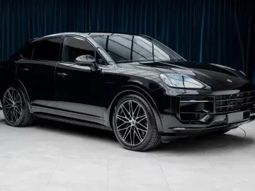 Porsche Cayenne E-Hybrid Coupe nou garantie