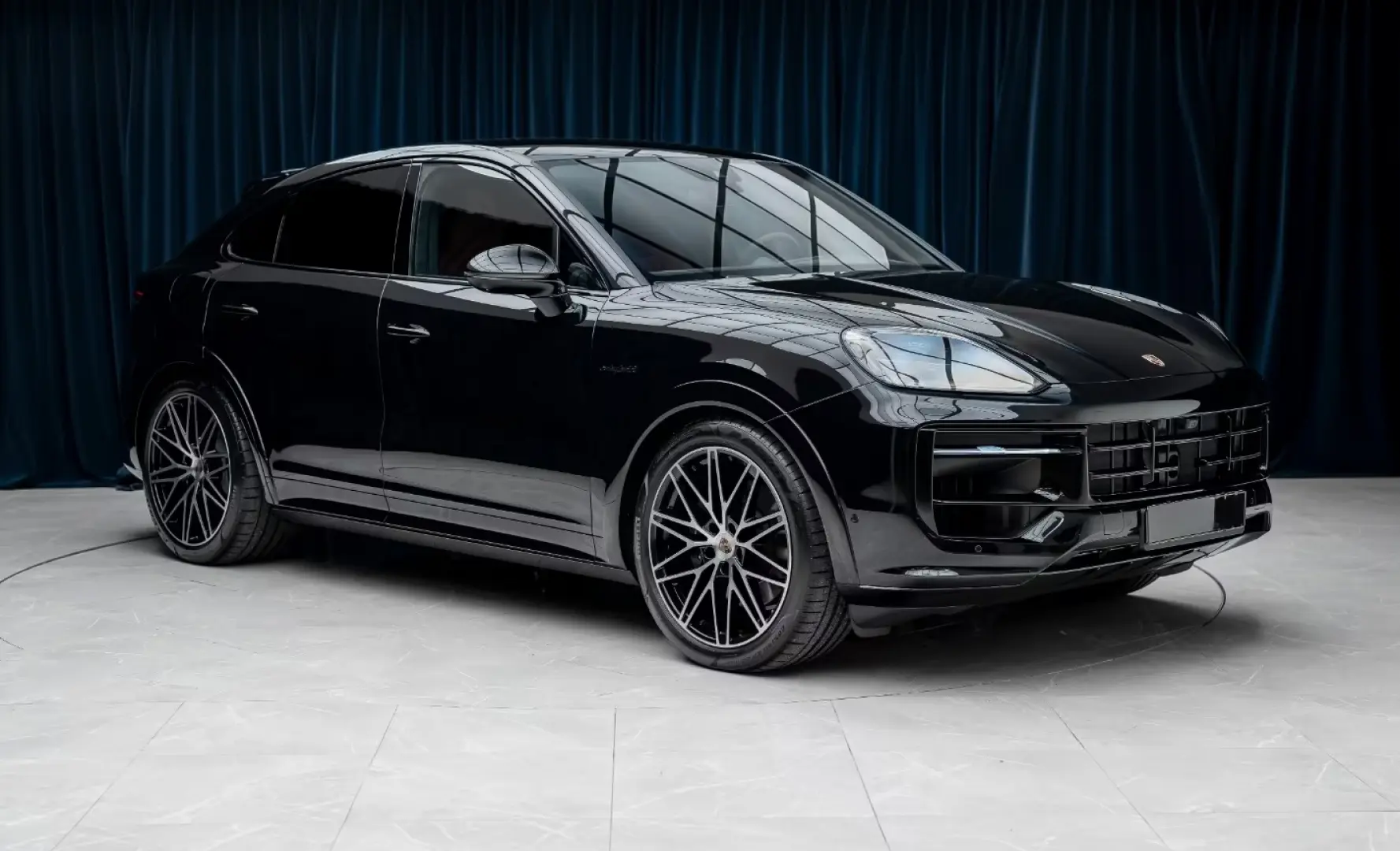 Porsche Cayenne E-Hybrid Coupe nou garantie
